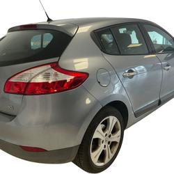Renault Megane 3 dCi 110 FAP eco2 Dynamique Euro 5 Prinquiau