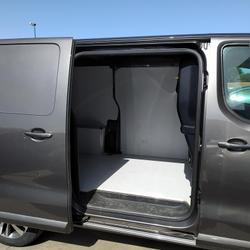 Peugeot Expert FGN TOLE STANDARD BLUEHDI 150 S&S BVM6 PREMIUM PACK Saint-Philbert-de-Grand-Lieu