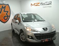 Peugeot 207 1.4 HDi 70ch - 5P / Garantie 12 Mois / Distri OK