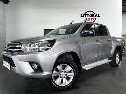 Toyota Hilux - CAB 4WD 2.4L 150 D-4D LEGENDE - 33 990 €