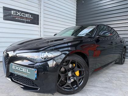 Alfa Romeo Giulia - 2.2 160 ch AT8 Sprint - 21 990 €