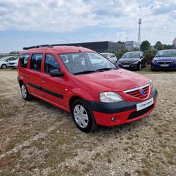 Dacia Logan 1.6 16V Prestige R&eacute;den&eacute;