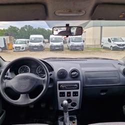Dacia Logan 1.6 16V Prestige R&eacute;den&eacute;