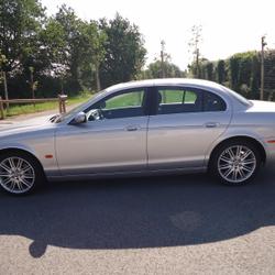 Jaguar S-Type 2.7 V6 D Bi-Turbo A Saint-Philbert-de-Grand-Lieu