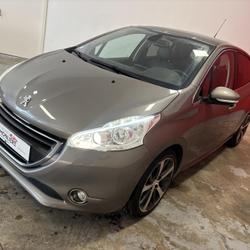 Peugeot 208 ALLURE 1.6 VTI + TOIT PANORAMIQUE occasion - Chambray-l&egrave;s-Tours - photo 3/20