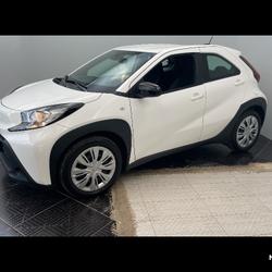 Toyota Aygo X Aygo X 1.0 VVT-i 72 Dynamic Jaux