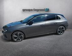 Opel Astra Cerisé