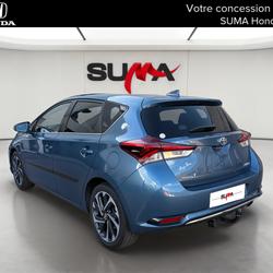 Toyota Auris Auris 112 D-4D Design V&eacute;nissieux