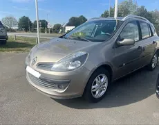 Renault Clio Estate Le Poiré-sur-Vie