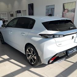 Peugeot 308 III Phase 1 308 Hybrid 136 e-DCS6 Allure Chaumont