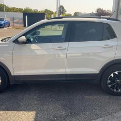 Volkswagen T-Cross 1.0 TSI 95 Start/Stop BVM5 Life Tech occasion - Chaumont - photo 2/28
