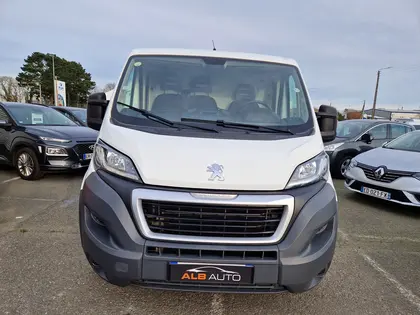 Peugeot Boxer - 330 L1H1 2.0 BLUEHDI 110 PREMIUM PACK - 15 990 €