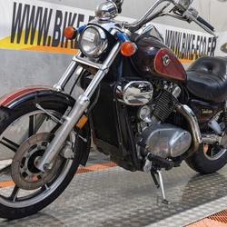 Kawasaki Vulcan 650  Vitrolles