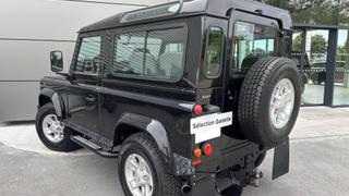Land Rover Defender  - photo 2