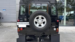 Land Rover Defender  - photo 3