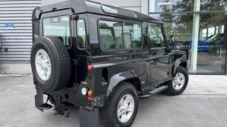 Land Rover Defender  - photo 4