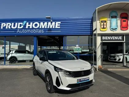 Peugeot 3008 - 1.5 BLUEHDI 130CH S&S ALLURE PACK - 21 490 €