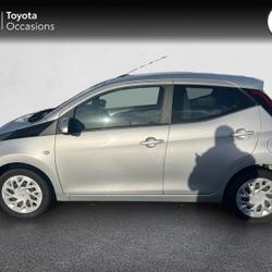 Toyota Aygo 1.0 VVT-i 72ch x-play x-app 5p MC18 Pluneret