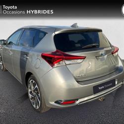 Toyota Auris HSD 136h Design occasion - Saint-Martin-des-Champs - photo 2/24