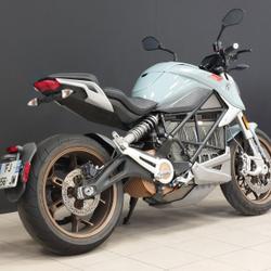 Zero SR  Rez&eacute;