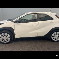 Toyota Aygo X Aygo X 1.0 VVT-i 72 Dynamic Jaux