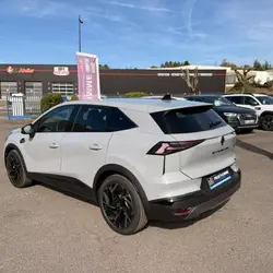 Renault Symbioz 1.8 E-TECH FULL HYBRID 160CH ESPRIT ALPINE occasion - Puymoyen - photo 2/21