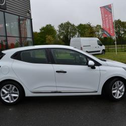 Renault Clio 5 1.6 E-TECH 140CH BUSINESS -21 Domalain