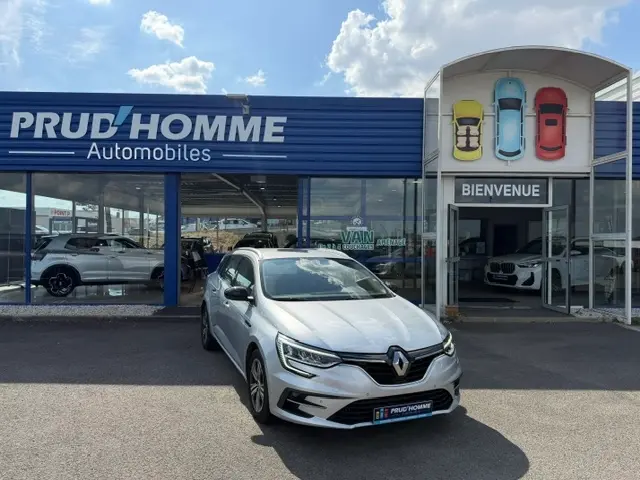 Renault Megane 4 Estate  - 17 290 €