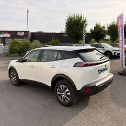 Peugeot 2008 1.2 PURETECH 100CH S&S ACTIVE PACK occasion - Puymoyen - photo 2/21