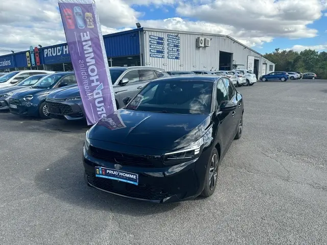 Opel Corsa  - 15 490 €