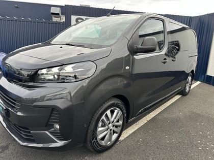 Peugeot Expert - Taille M 2.0 BHDI 180 EAT8 CAB APPRO + OPTIONS - 34 900 €