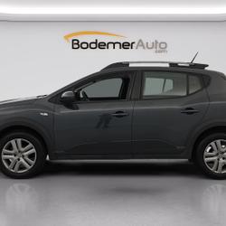 Dacia Sandero TCe 90 - 22 Stepway Confort occasion - Vannes - photo 2/32