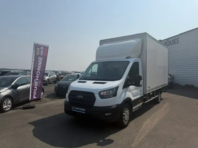 Ford Transit  - 28 490 €