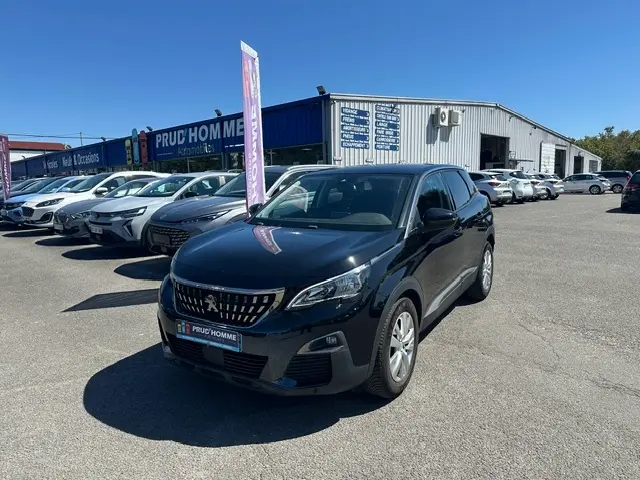 Peugeot 3008  - 16 590 €