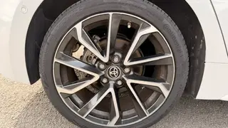 Toyota Corolla  - photo 4