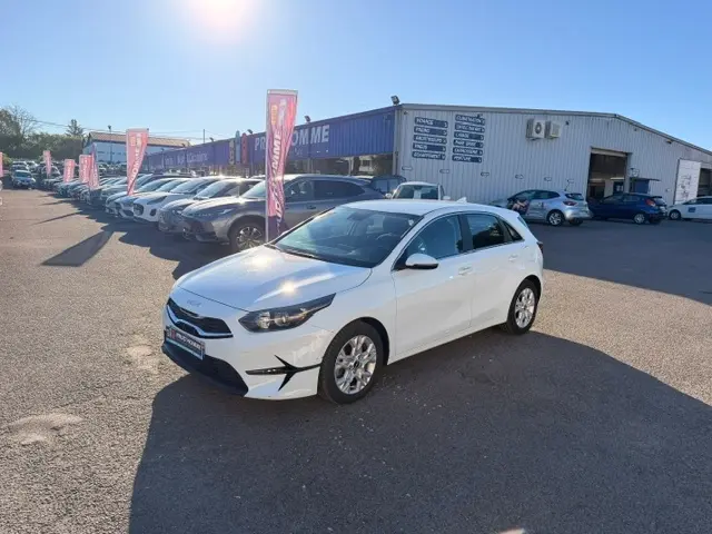 Kia Cee'd  - Active - 15 990 €