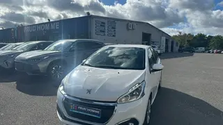 Peugeot 208 societe  - photo 0