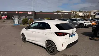 MG MG3  - photo 1