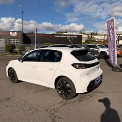 Peugeot 208 1.2 HYBRID 110CH ALLURE E-DCS6 + PACK VISION & GPS occasion - Puymoyen - photo 2/22