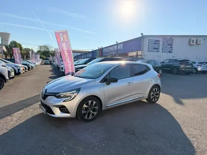 Renault Clio 5 - 1.5 BLUE DCI 100CH EVOLUTION + GPS - 14 490 €