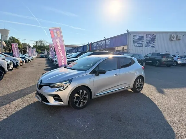 Renault Clio 5  - 14 490 €