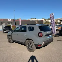 Dacia Duster 1.5 BLUE DCI 115CH JOURNEY 4X2 occasion - Puymoyen - photo 2/18