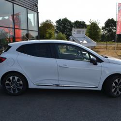 Renault Clio 5 1.6 E-TECH 145CH FULL HYBRID EVOLUTION Domalain