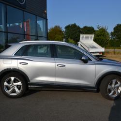 Audi Q3 35 TDI 150CH BUSINESS LINE S TRONIC 7 Domalain