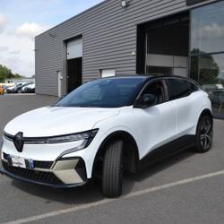 Renault Megane 4 E-TECH ELECTRIC 220CH 60KWH ICONIC AUTONOMIE CONFORT -25 Domalain