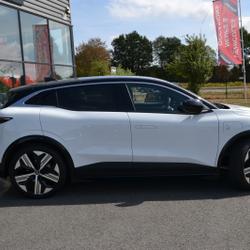 Renault Megane 4 E-TECH ELECTRIC 220CH 60KWH ICONIC AUTONOMIE CONFORT -25 Domalain