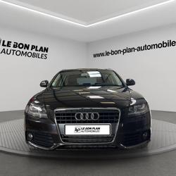 Audi A4 IV AVANT 2.0 TDI 140 DPF ATTRACTION Capens
