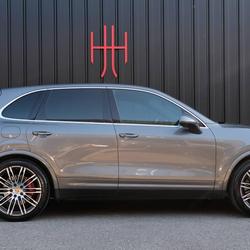 Porsche Cayenne Cayenne 4.8 V8 520 ch Turbo Tiptronic A Chamb&eacute;ry