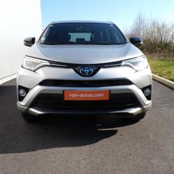 Toyota RAV4 197ch 2WD Collection Romagn&eacute;