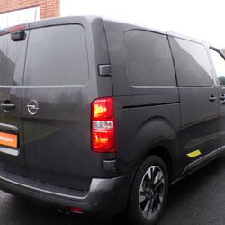 Opel Vivaro fourgon CA FIXE TAILLE M SPORTIVE 2.2 DIESEL 180 S&S EAT8 Romagn&eacute;